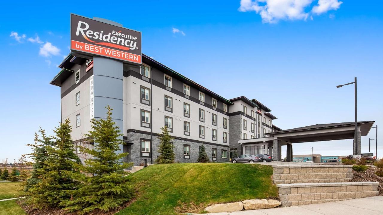 Executive Residency By Best Western Calgary City View North Exterior foto